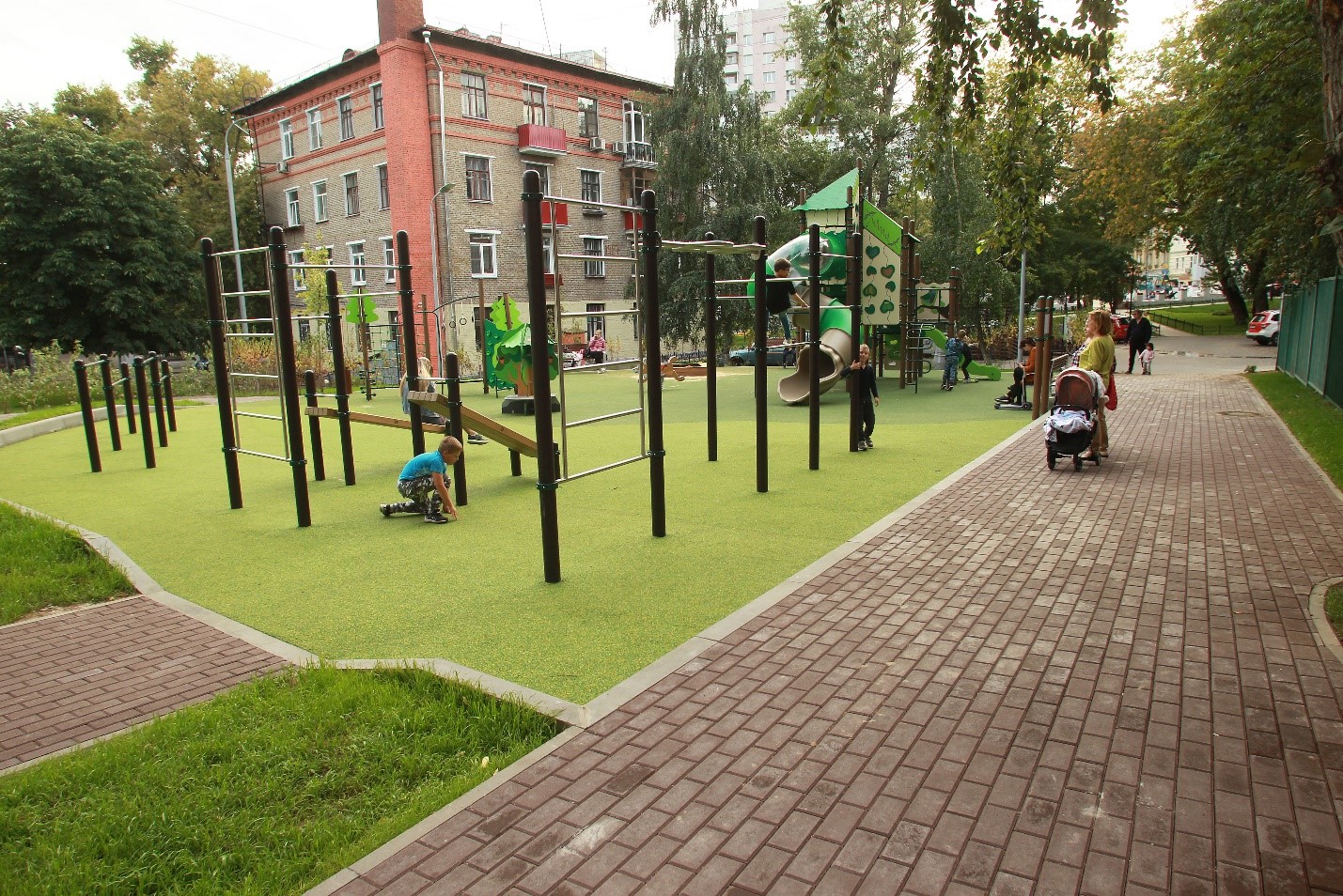 Площадка Fun-terra в московском дворе — в местном СМИ