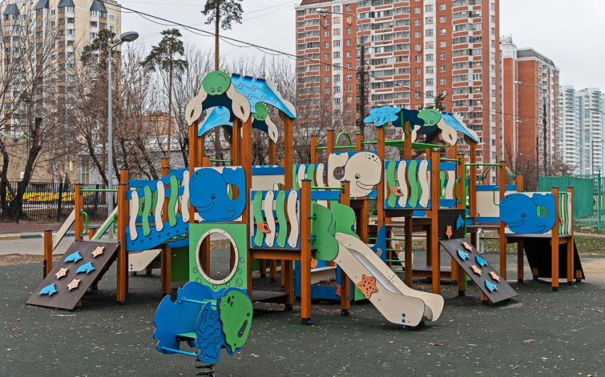 г. Москва, 1 Вольская, 13 — 2, Комплексная игровая площадка