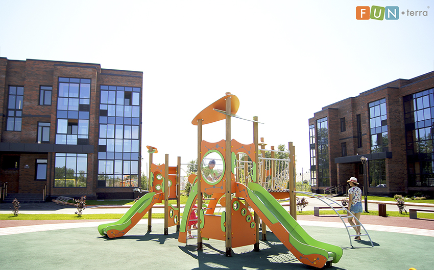 г. Новосибирск, ЖК «Да Винчи», Спортивно-игровая площадка