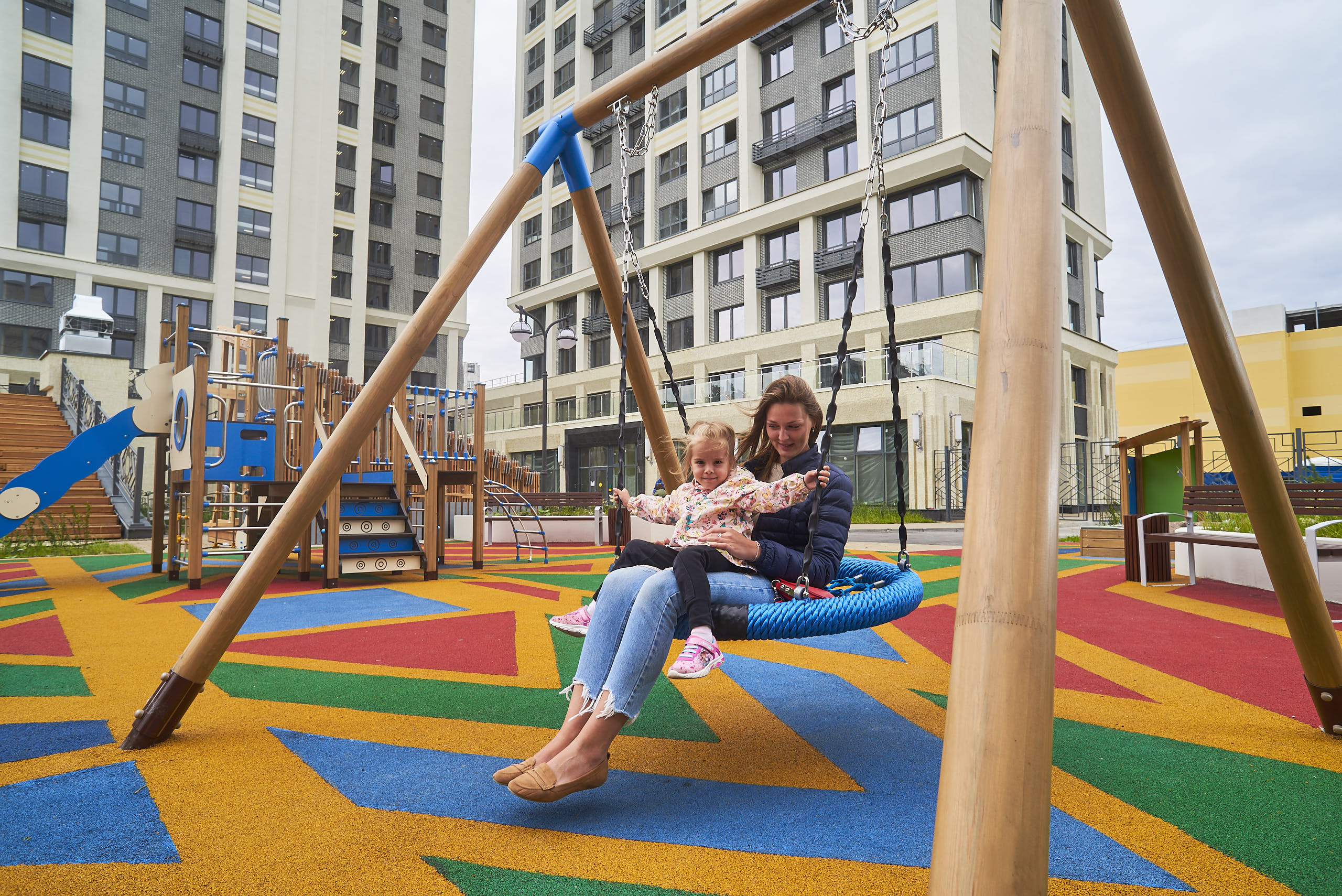 Установлена площадка в ЖК TwinHouse – Санкт-Петербург